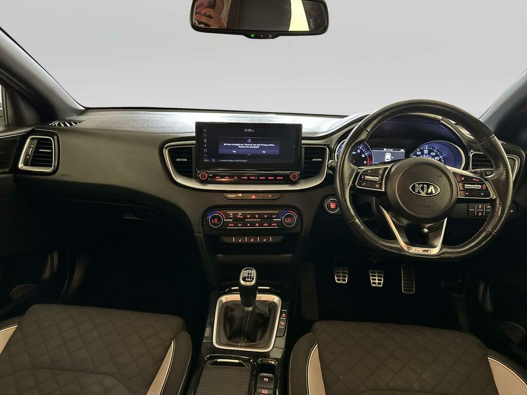 Kia Proceed 1.5 T-gdi Gt-line Shooting Brake Black #2