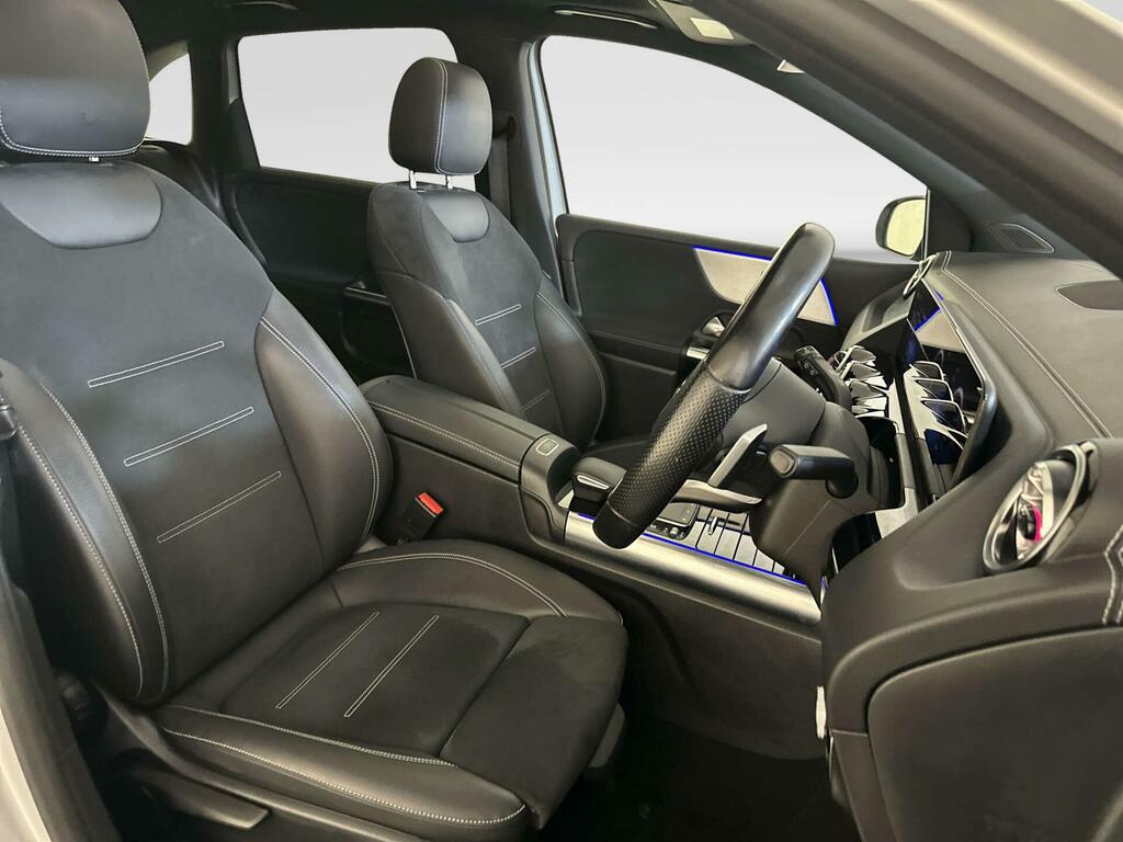 Mercedes-Benz B Class 1.3L Sport White #11