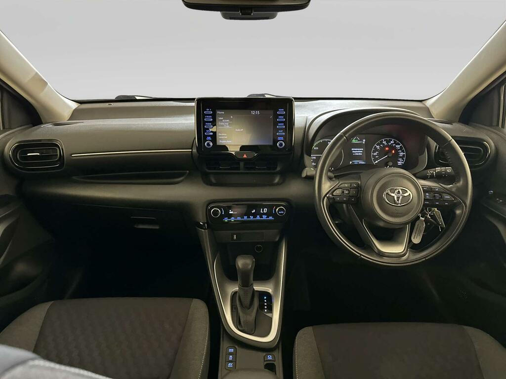 Toyota Yaris 1.5 Vvt-h Icon Hatchback Hybrid E-cvt E DF22CRU Black #2
