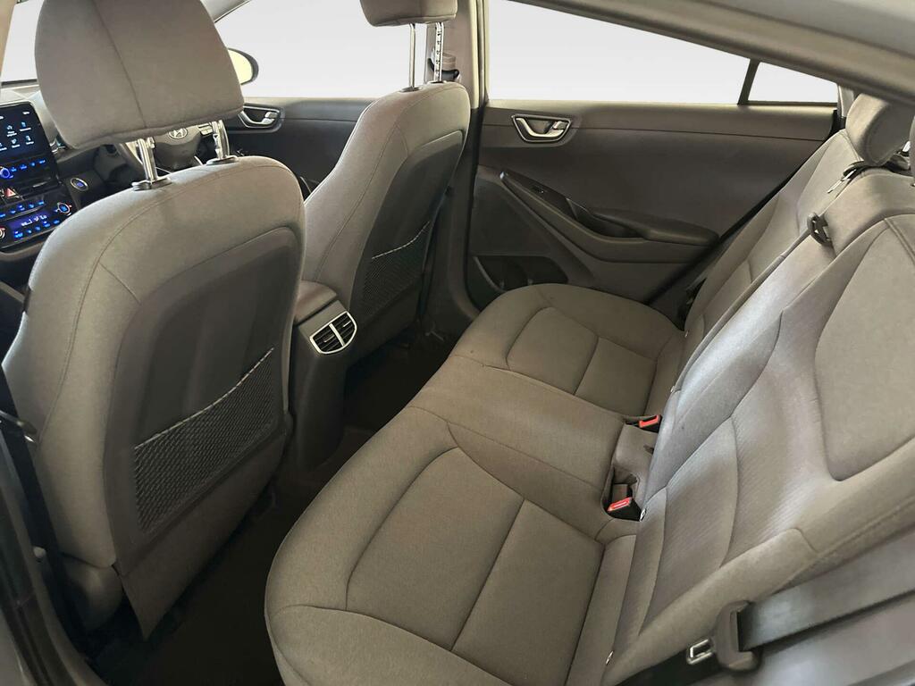 Hyundai Ioniq Premium Ev Silver #12