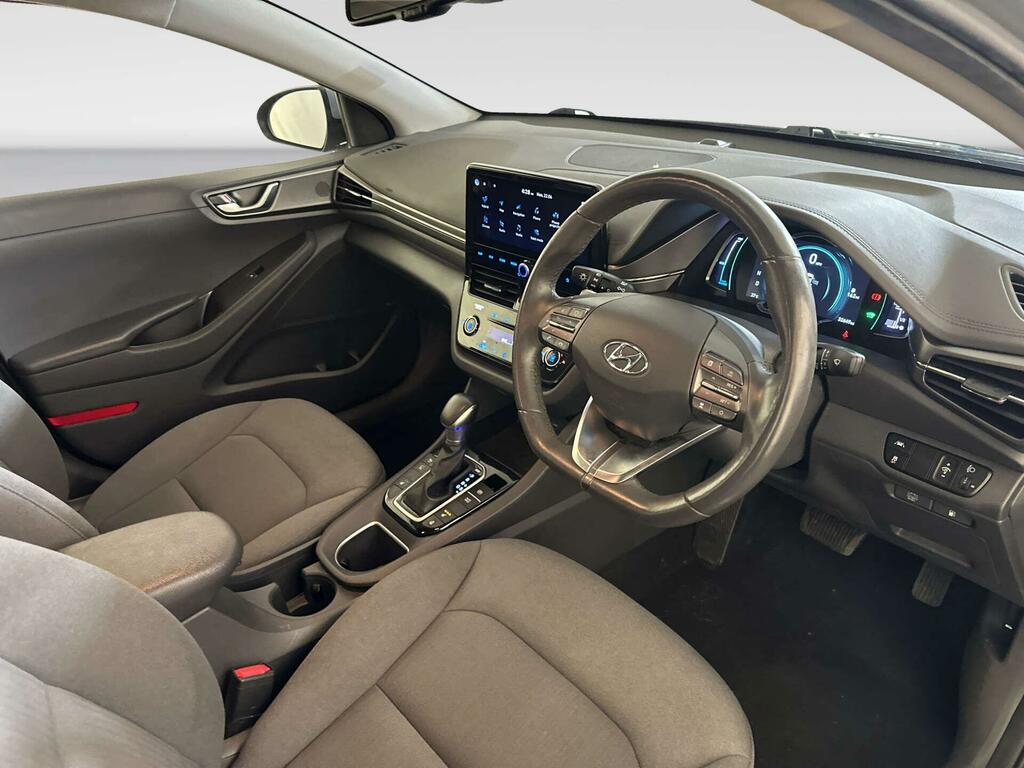 Hyundai Ioniq Premium Ev Silver #13