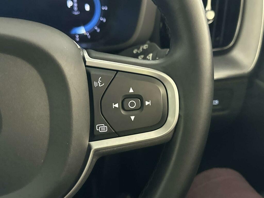 Volvo XC60 2.0 B4d R Design Pro Awd Geartronic Black #17