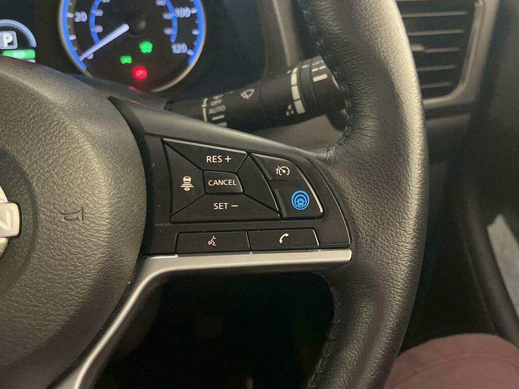 Nissan Leaf Acenta Grey #17