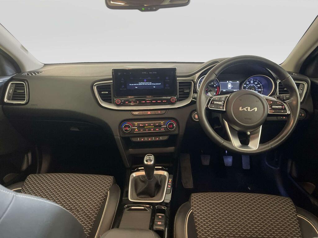 Kia Xceed 1.5 T-gdi 3 Suv Euro 6 Ss 15 Red #2