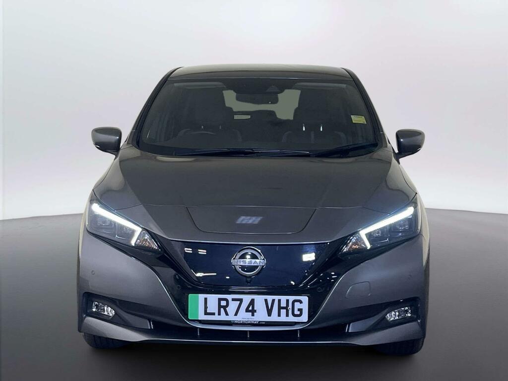 Nissan Leaf 39Kwh Tekna Hatchback 150 Ps Grey #3