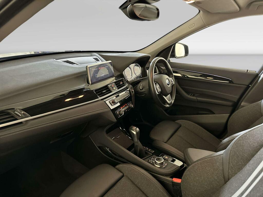 BMW X1   #9