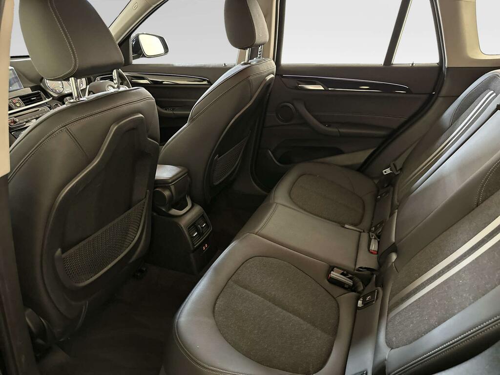 BMW X1   #11