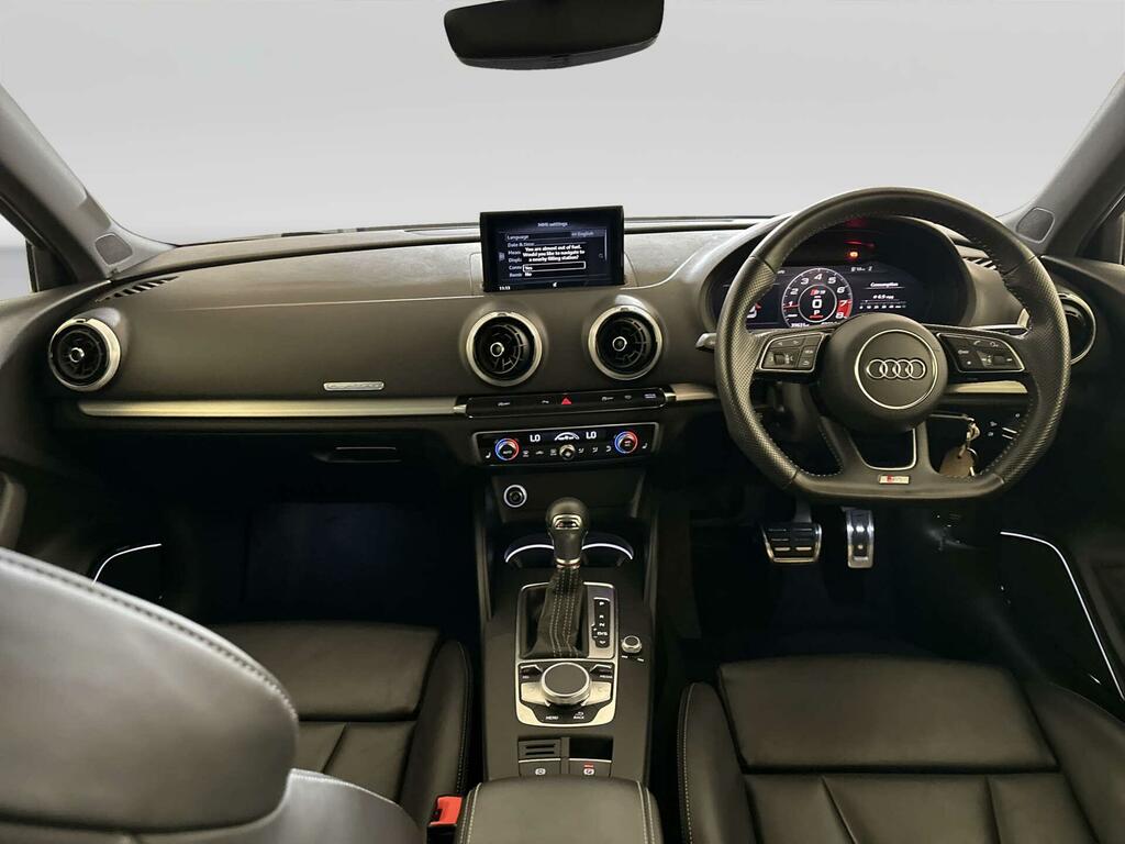 Audi S3 2.0 Tfsi Black Edition Sportback S Tron Black #2