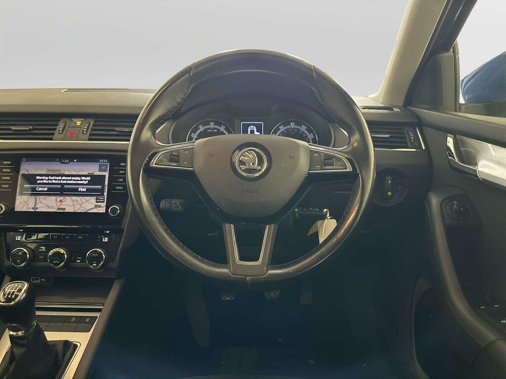 Skoda Octavia 1.0 Tsi Se White #14