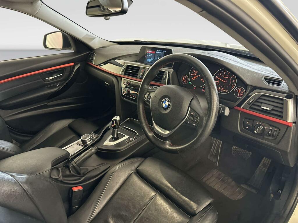 BMW 3 Series Saloon White #13