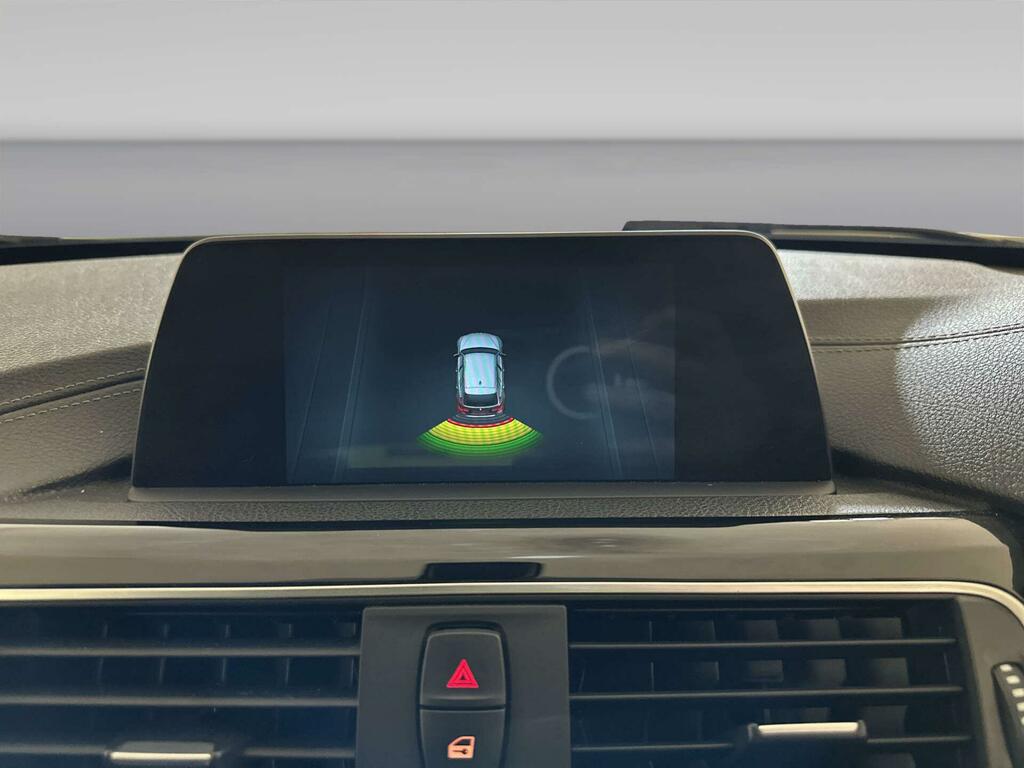 BMW 3 Series Saloon White #20