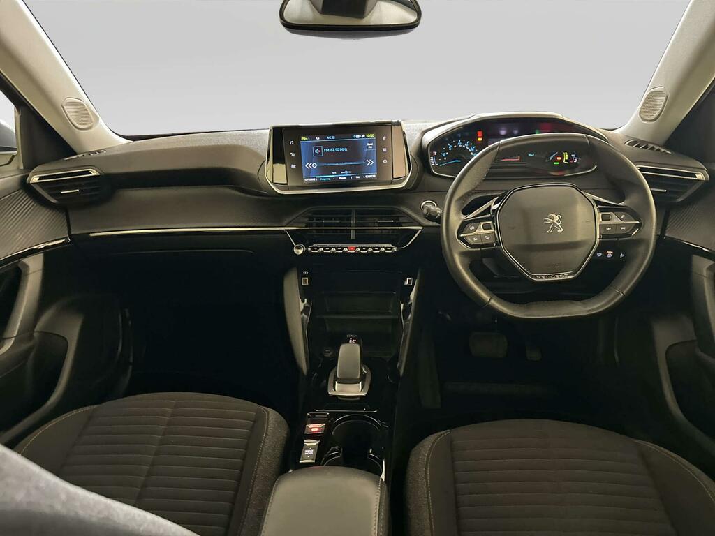 Peugeot e-2008 50Kwh Active Premium Suv 136 Ps Grey #2