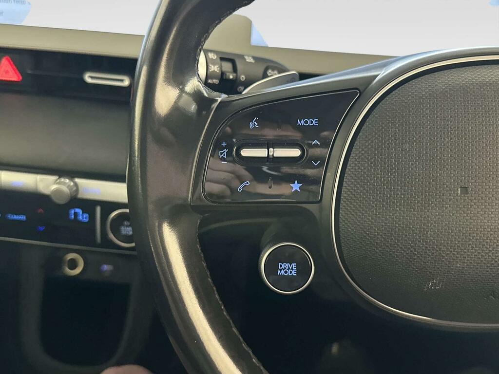 Hyundai Ioniq 5 Hatchback White #15