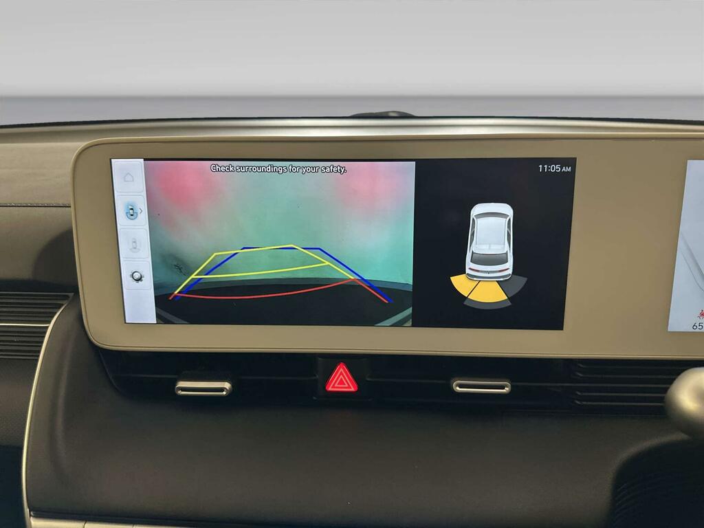 Hyundai Ioniq 5 Hatchback White #19