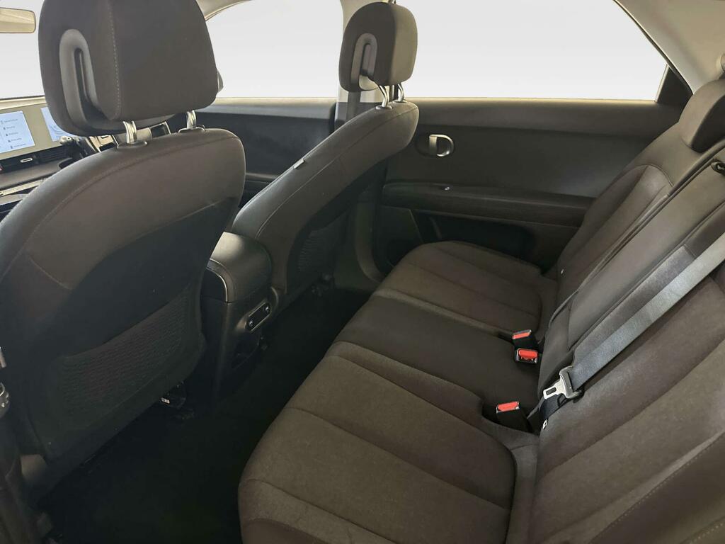 Hyundai Ioniq 5 Hatchback White #12