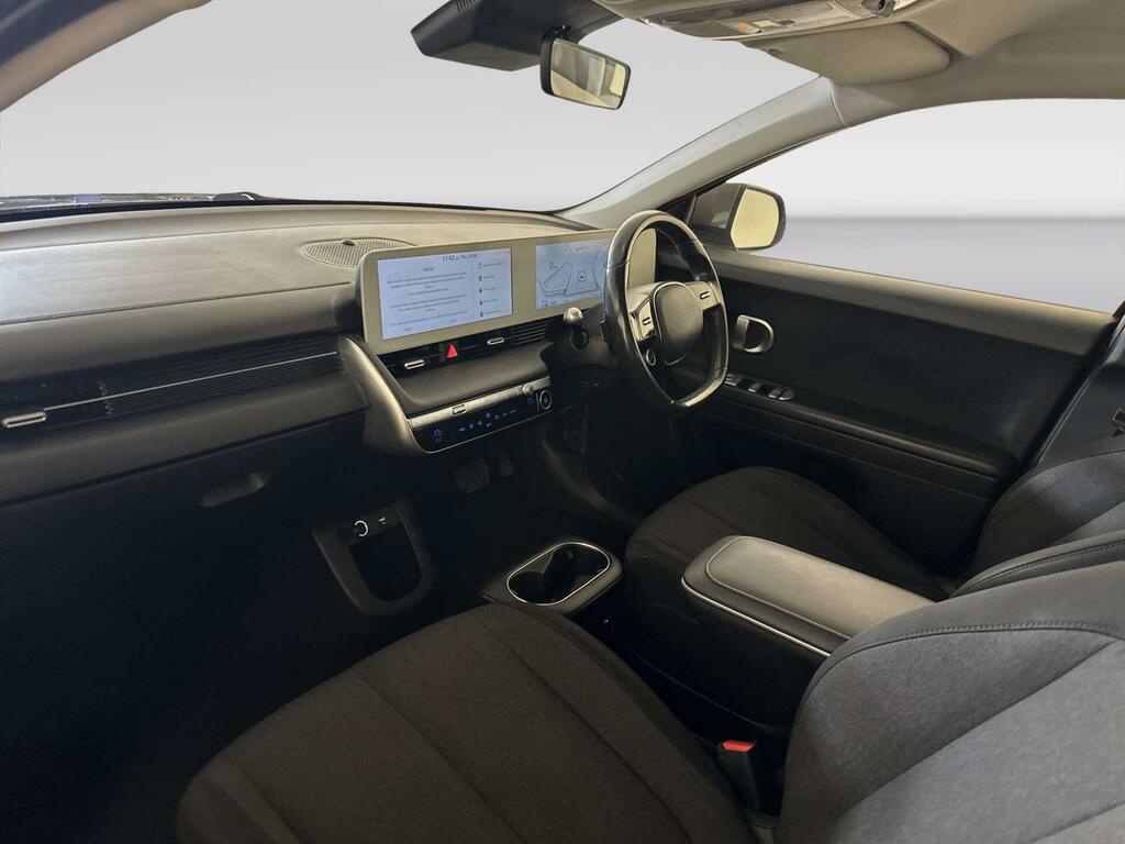 Hyundai Ioniq 5 Hatchback White #10