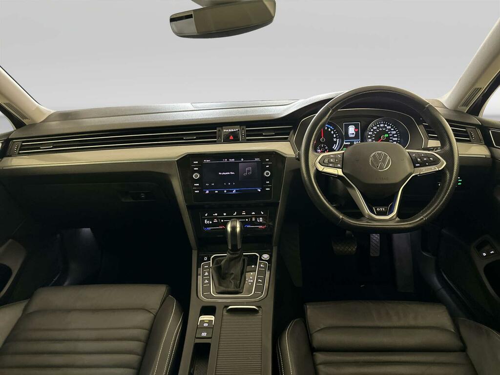 Volkswagen Passat 1.4 Tsi 13Kwh Gte Estate Plug-in Hybrid Grey #2