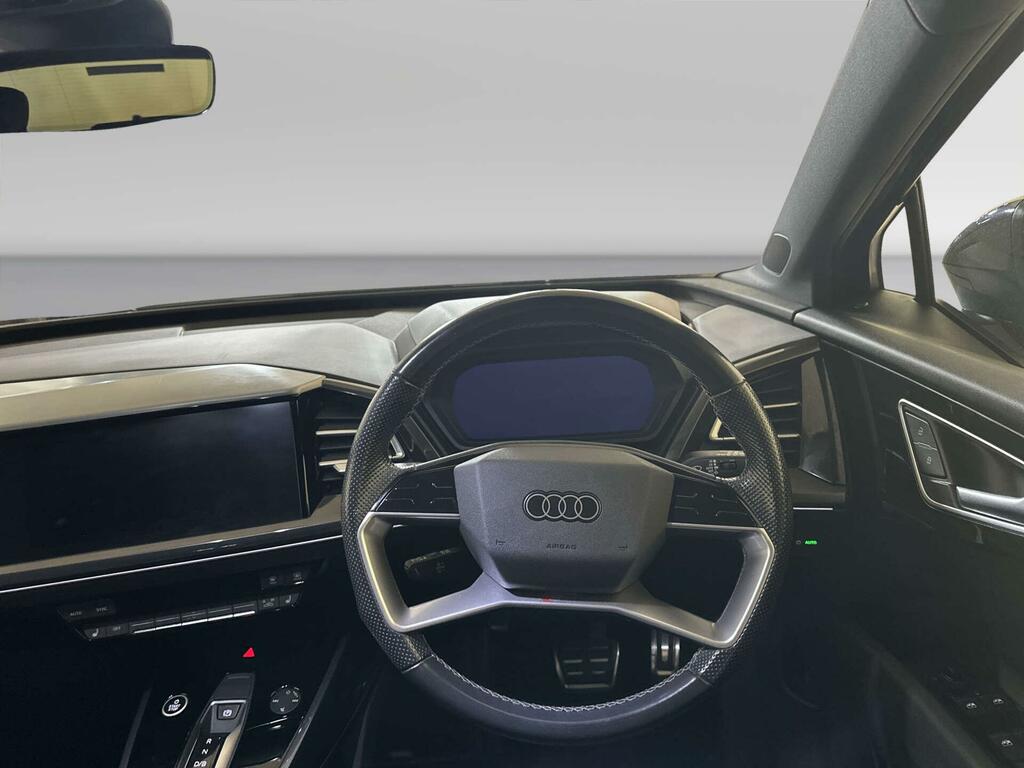 Audi Q4 E Tron Q4 Sportback Launch Edition 40 E-tron 150,00 Kw Grey #14
