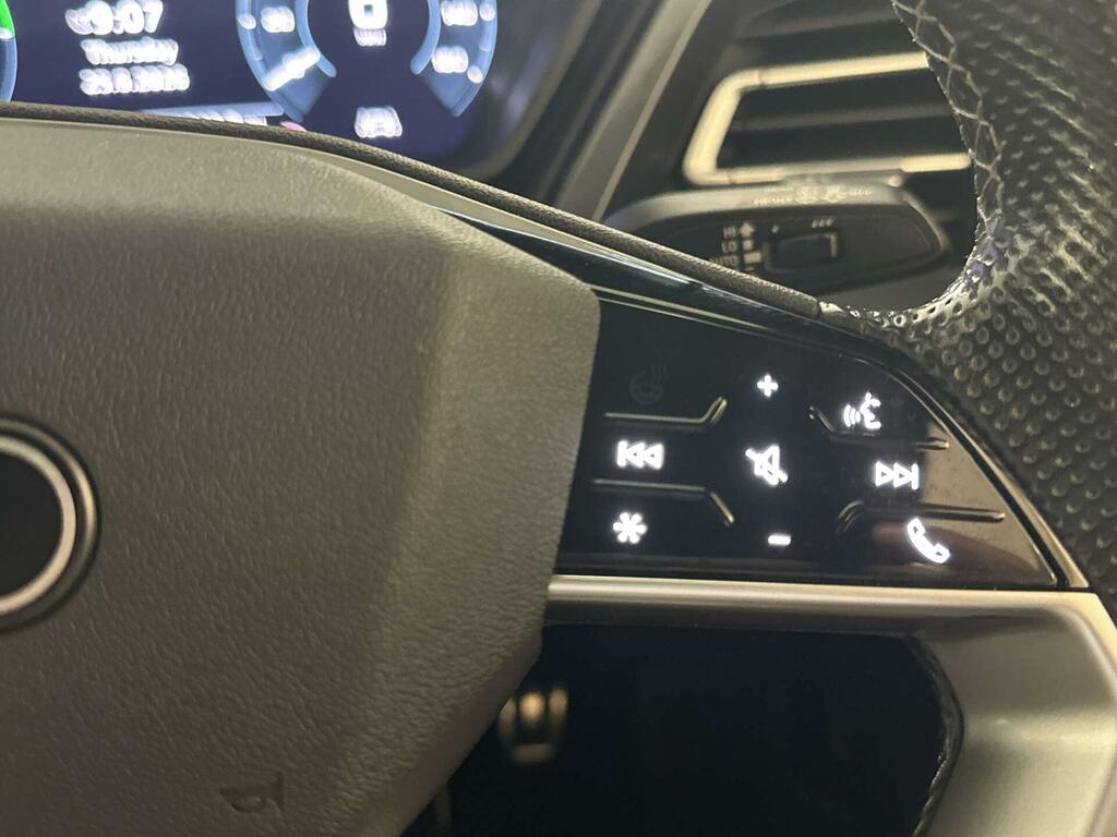 Audi Q4 E Tron Q4 Sportback Launch Edition 40 E-tron 150,00 Kw Grey #18