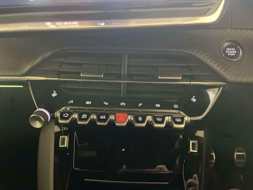 Peugeot 2008 1.2 Puretech 130 Allure Black #22