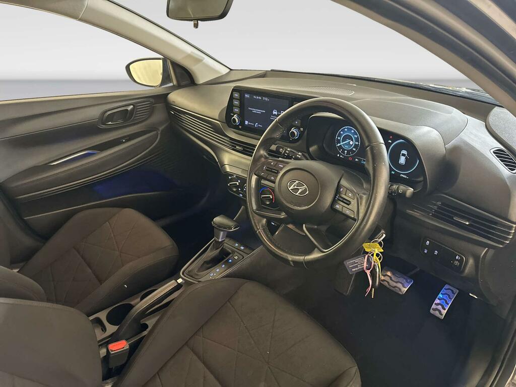 Hyundai Bayon 1.0 Tgdi Advance Grey #13