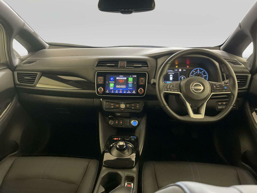 Nissan Leaf 39Kwh Shiro Hatchback 150 Ps White #2