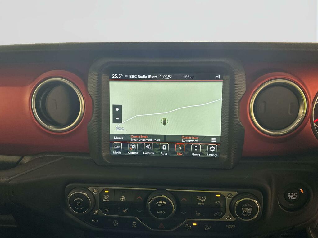 Jeep Wrangler 2.0 Gme Overland White #19