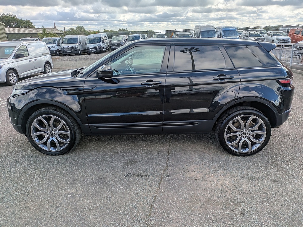 Land Rover Range Rover Evoque Ed4 Se Tech BX65BNN Black #4