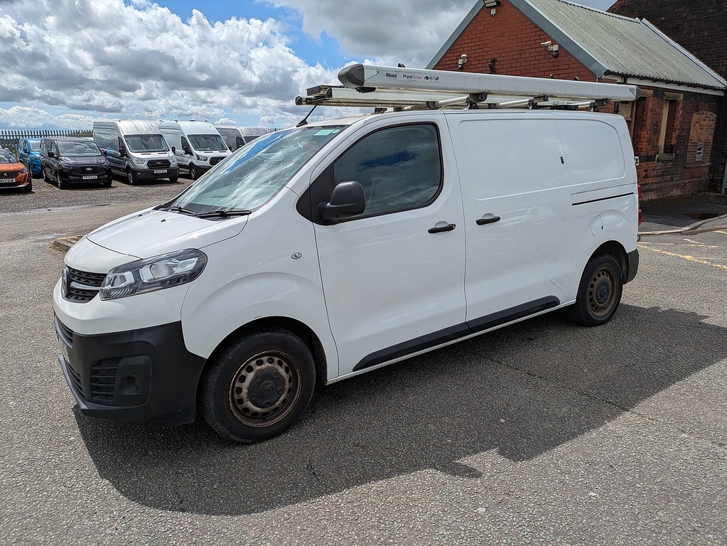Vauxhall Vivaro Turbo D 2900 Edition White #2