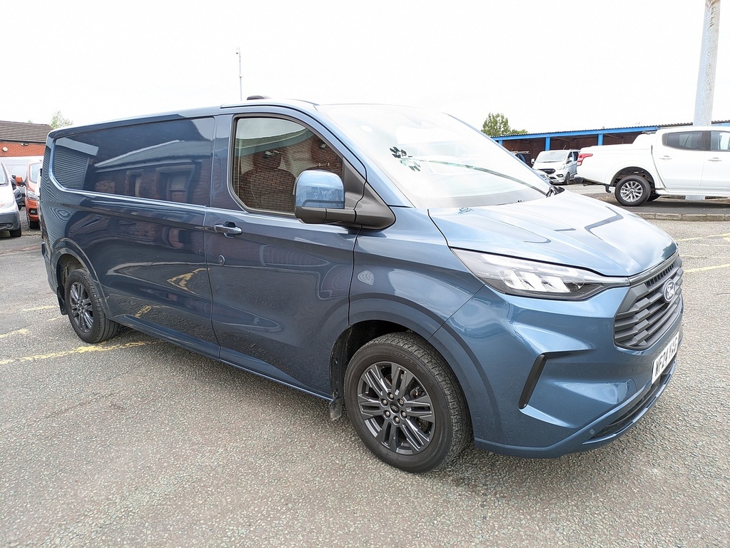 Ford Transit Custom 300 Ecoblue Limited WF24YAG Blue