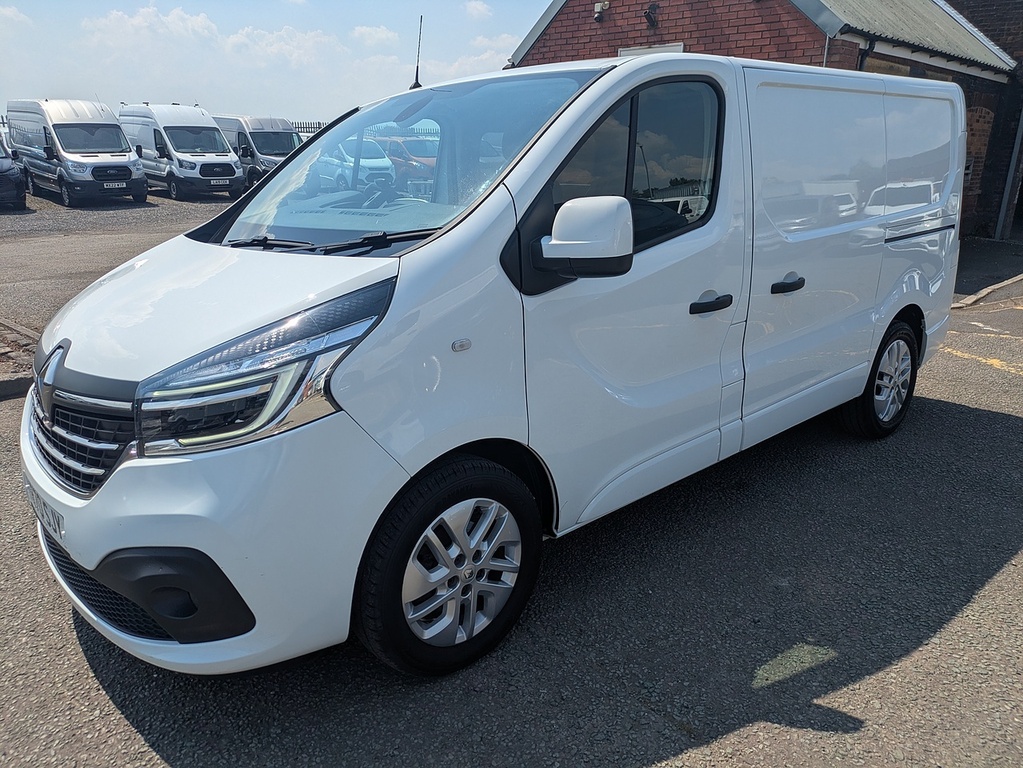 Renault Trafic Dci Energy 28 Sport Nav White #3