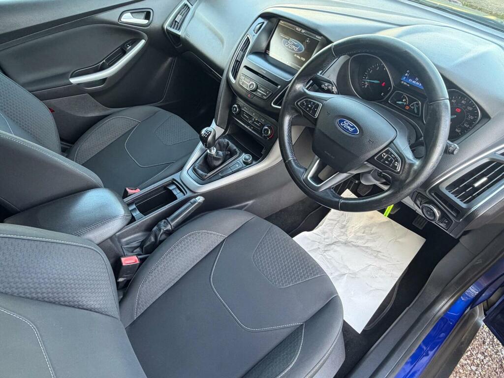 Ford Focus 1.0T Ecoboost Zetec Euro 6 Ss Blue #2