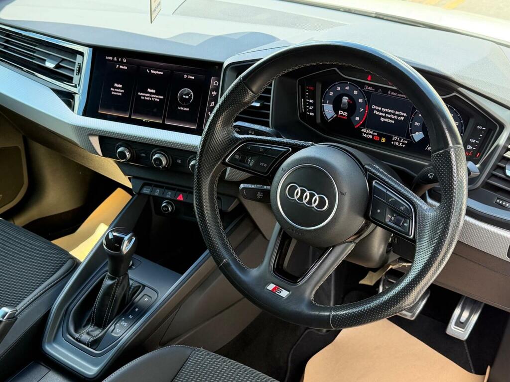 Audi A1 1.5 Tfsi 35 S Line Sportback S Tronic Euro 6 Ss White #2