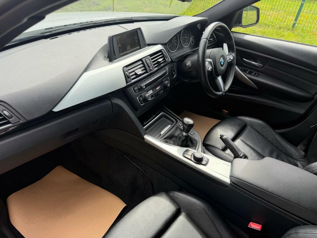 BMW 3 Series Saloon 2.0 320D Modern Saloon 2012 White #22