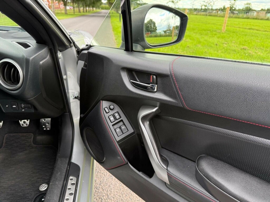 Toyota GT86 Coupe Black #18