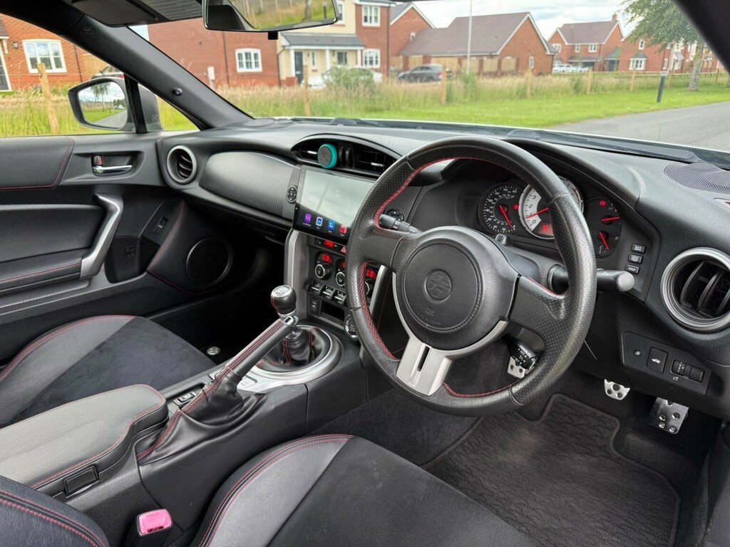 Toyota GT86 Coupe Black #14