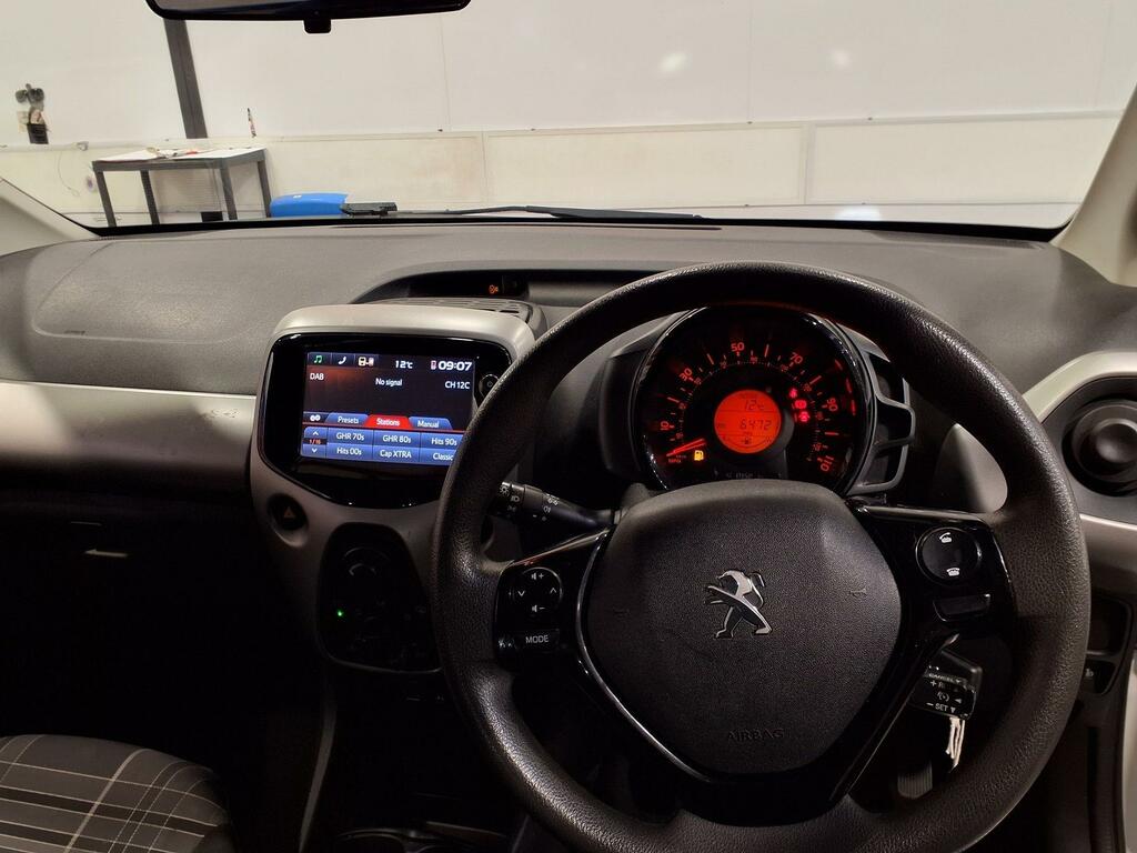 Peugeot 108 Active 1.0 White #5