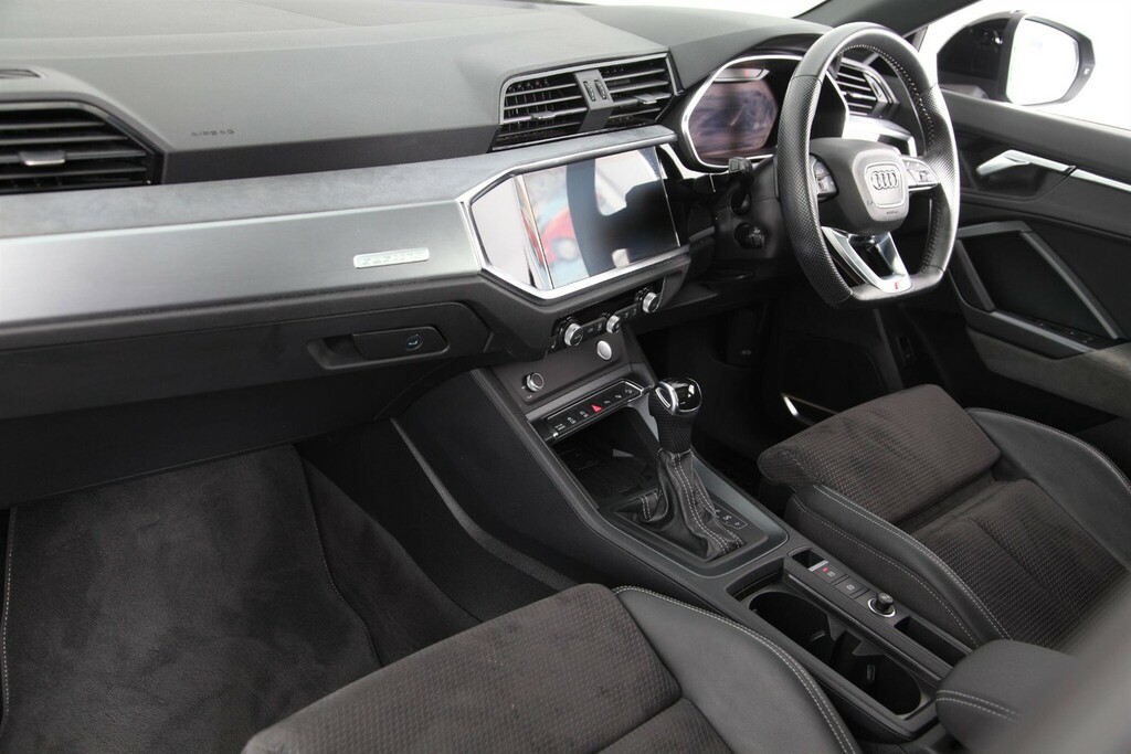 Audi Q3 35 Tfsi S Line Blue #21