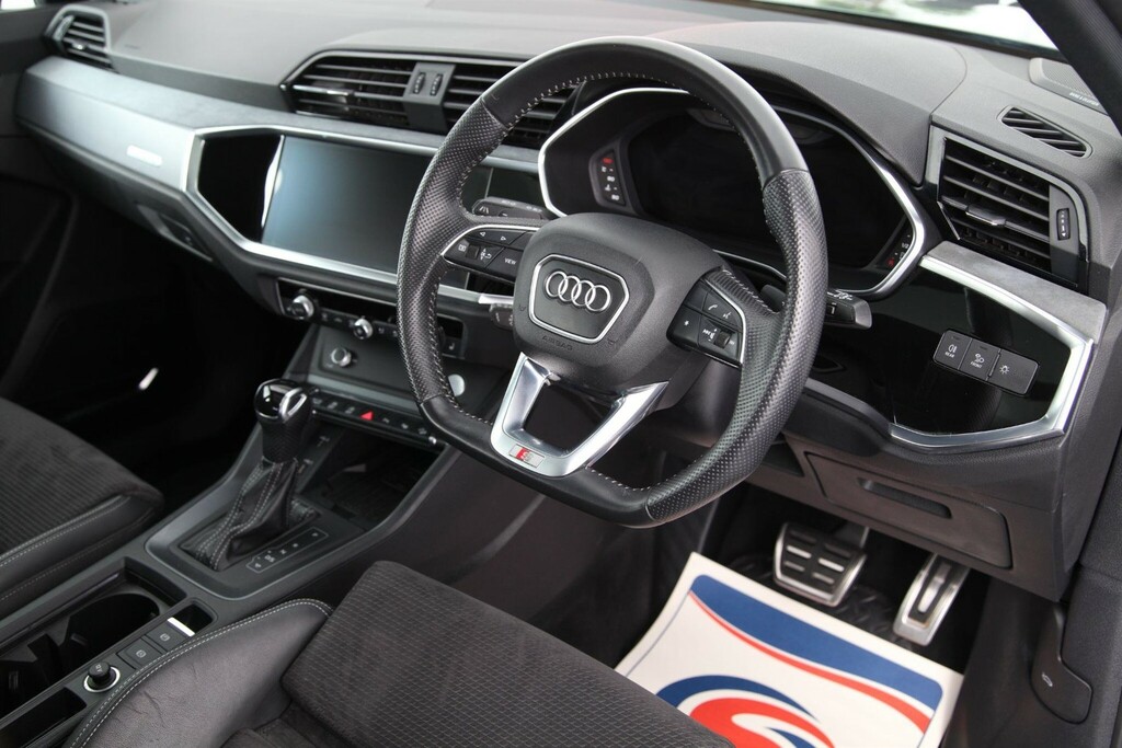 Audi Q3 35 Tfsi S Line Blue #26