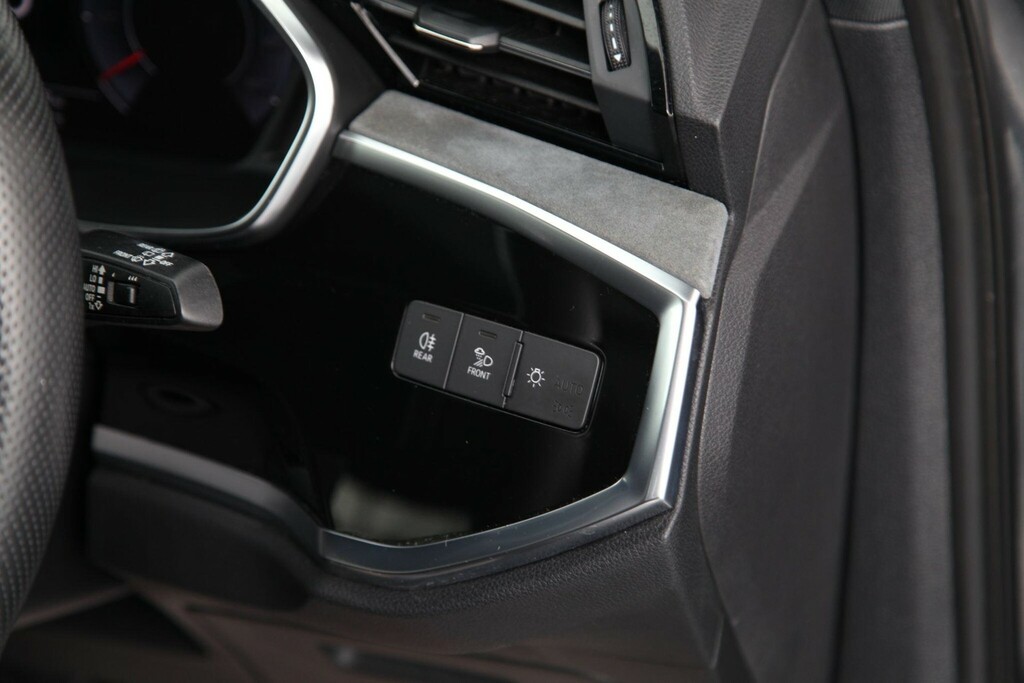 Audi Q3 35 Tfsi S Line Blue #36