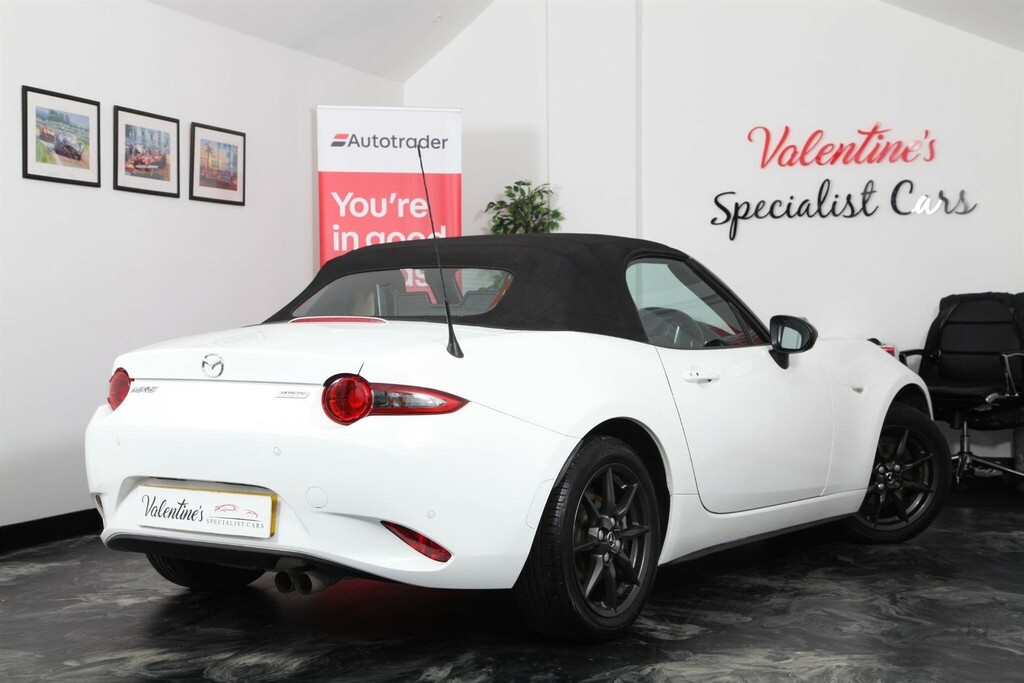 Mazda MX-5 2.0 Skyactiv-g Sport Nav Euro 6 Red #13