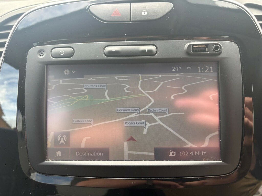 Renault Captur 1.5 Dci 90 Signature S Nav Edc White #14