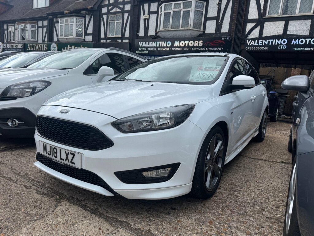 Ford Focus 1.0T Ecoboost St-line X Euro 6 Ss MJ18LXZ White #2