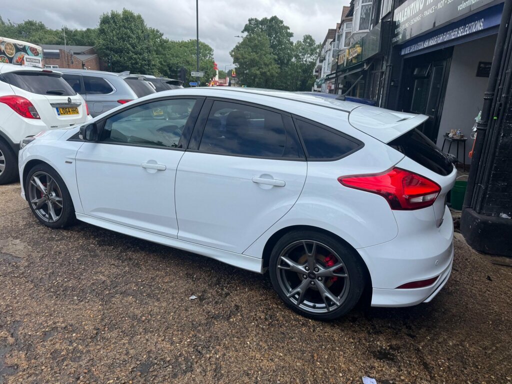 Ford Focus 1.0T Ecoboost St-line X Euro 6 Ss MJ18LXZ White #5