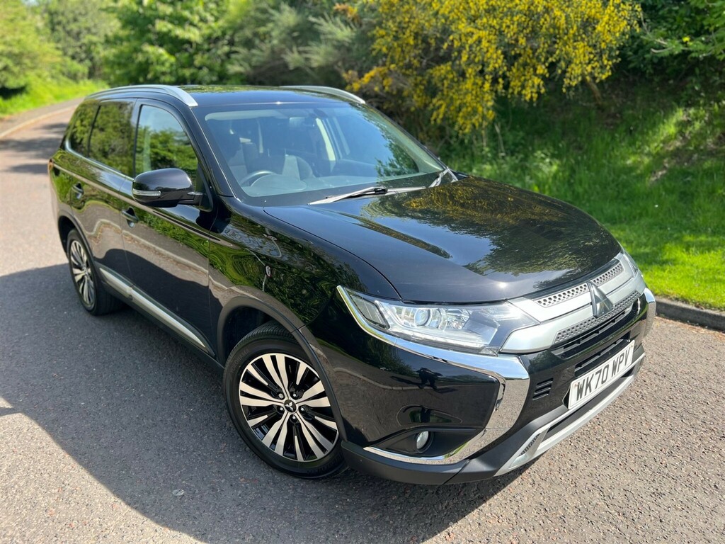 Mitsubishi Outlander 2.0 Mivec Design Cvt 4Wd Euro 6 Ss 