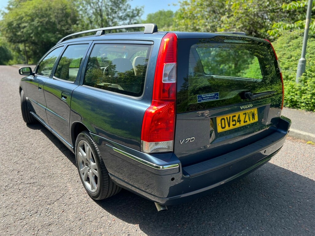 Volvo V70 2.4 Se  #4