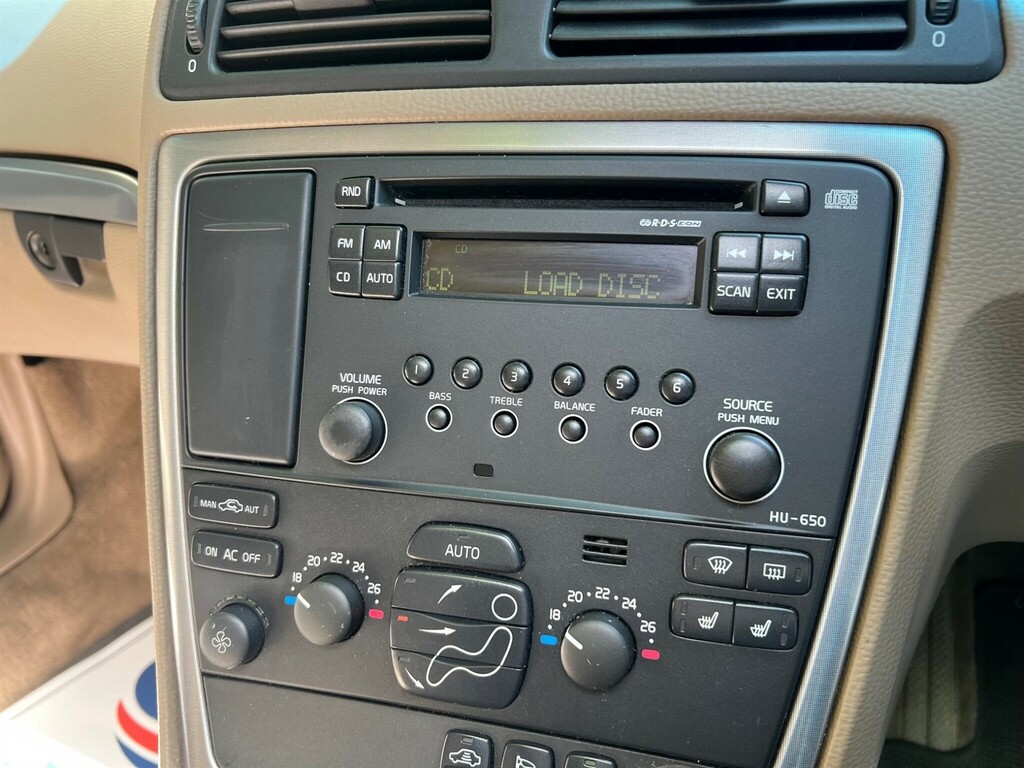 Volvo V70 Blue #29