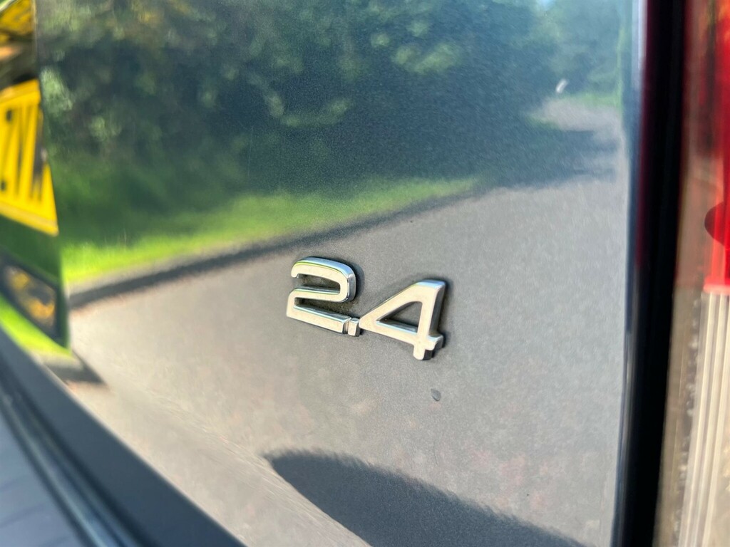 Volvo V70 Blue #37