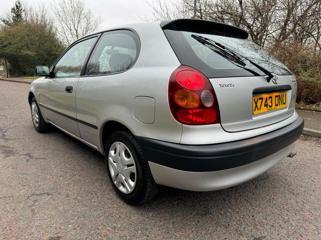 Toyota Corolla 1.4 Vvti Gs Silver #16