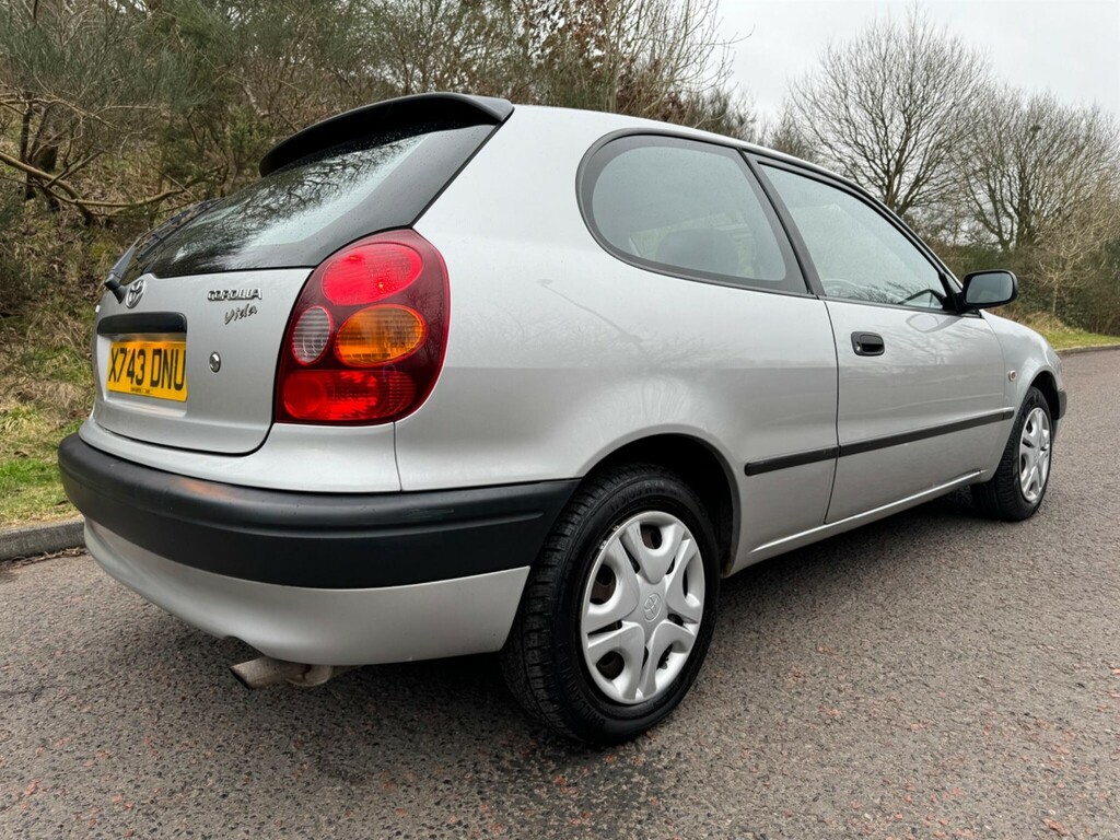 Toyota Corolla 1.4 Vvti Gs Silver #24